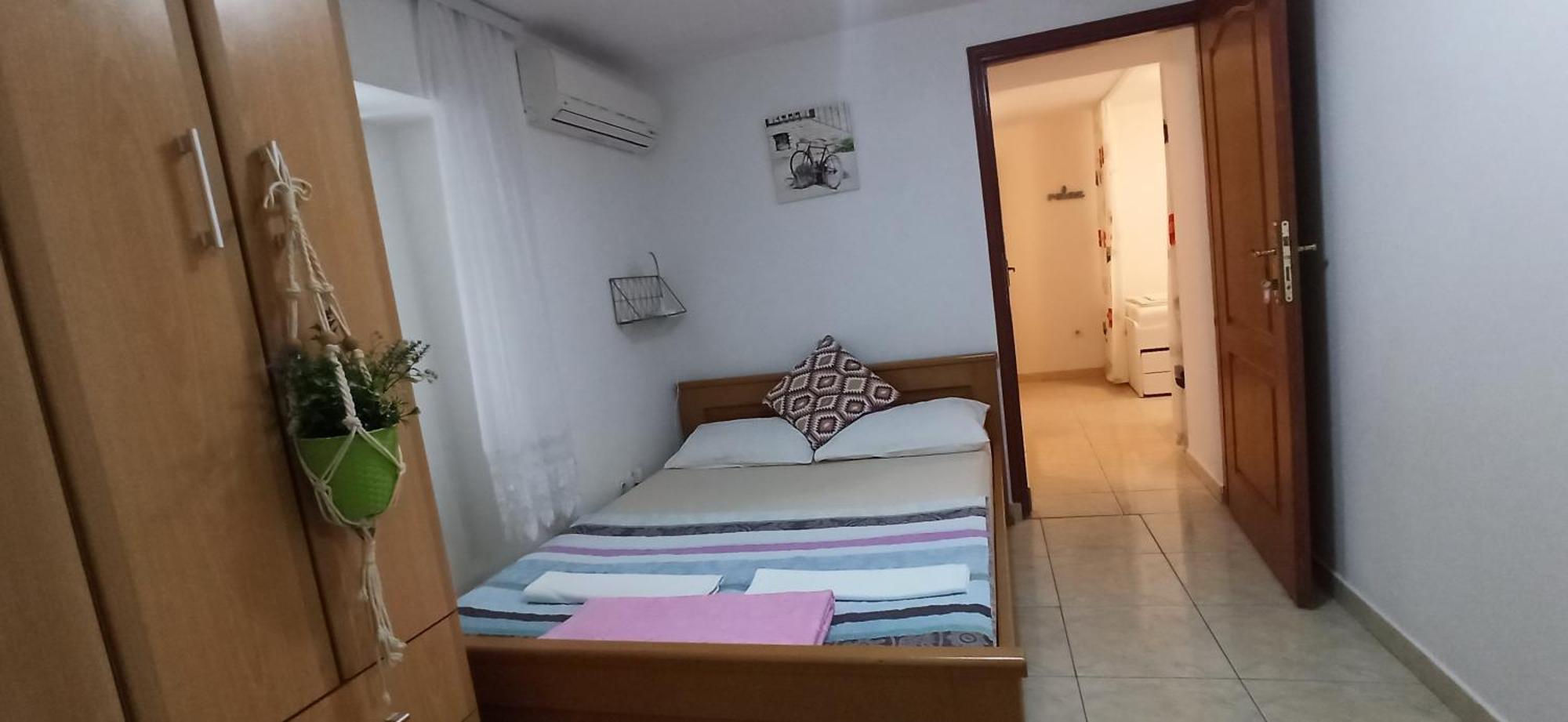 Stone Beach Apartments Pržno Eksteriør billede