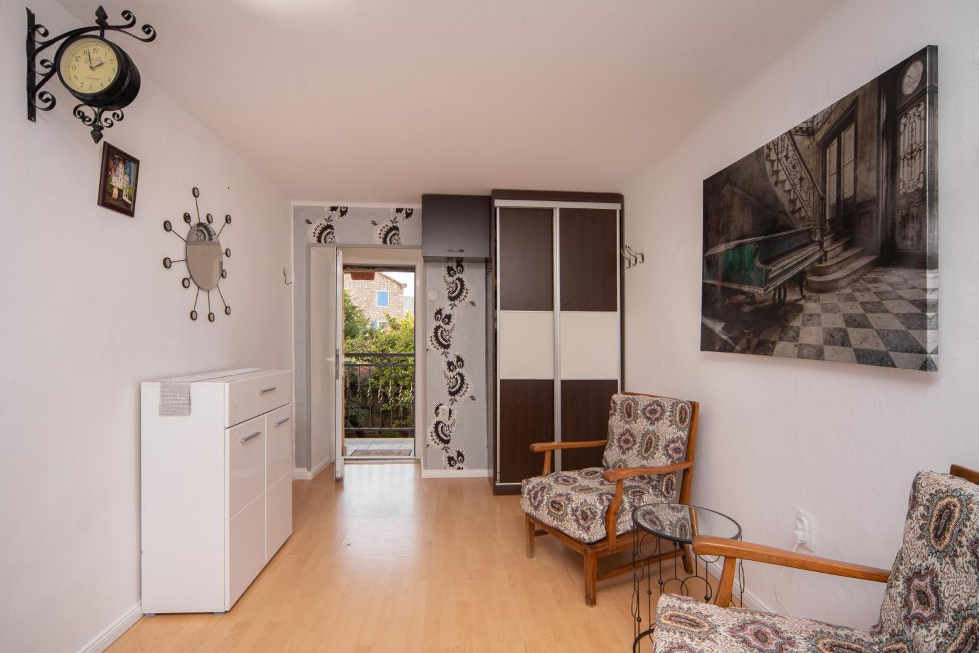 Stone Beach Apartments Pržno Eksteriør billede